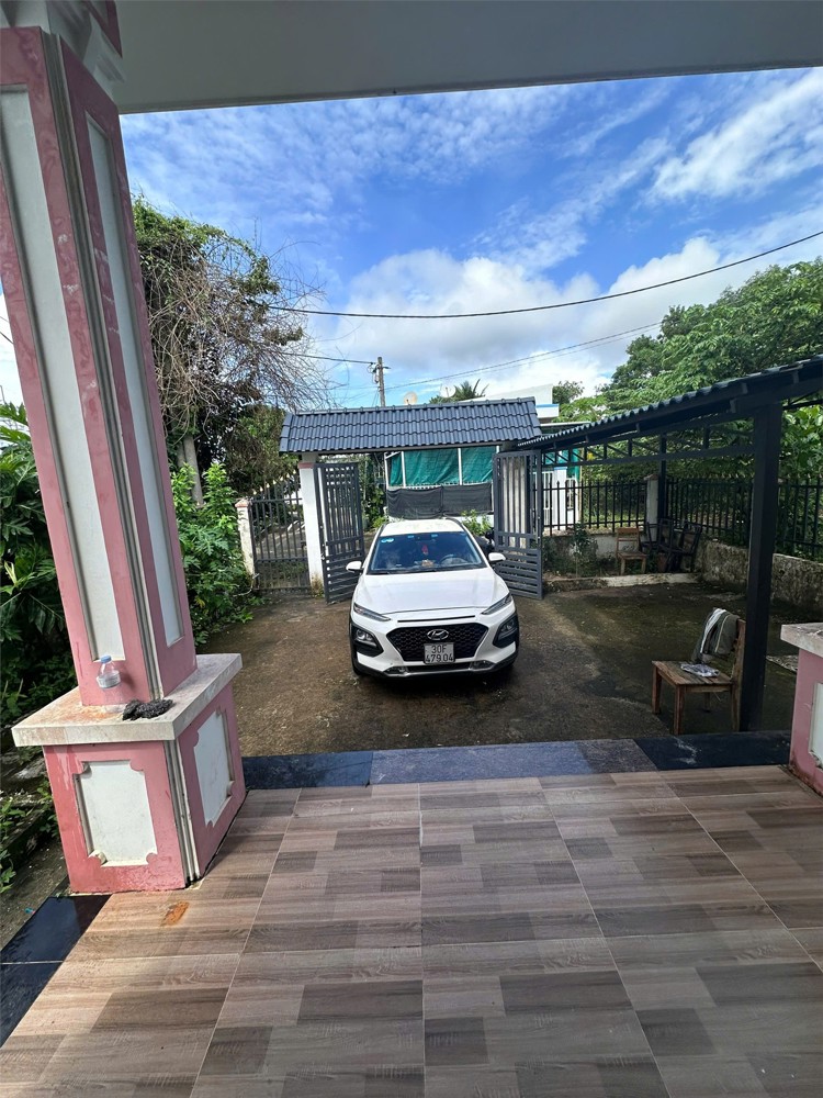 VỊ TRÍ ĐẸP - GIÁ TỐT - Chính Chủ Cần Bán Nhà Ngay chân cầu Cửa Cạn, Phú Quốc, An Giang