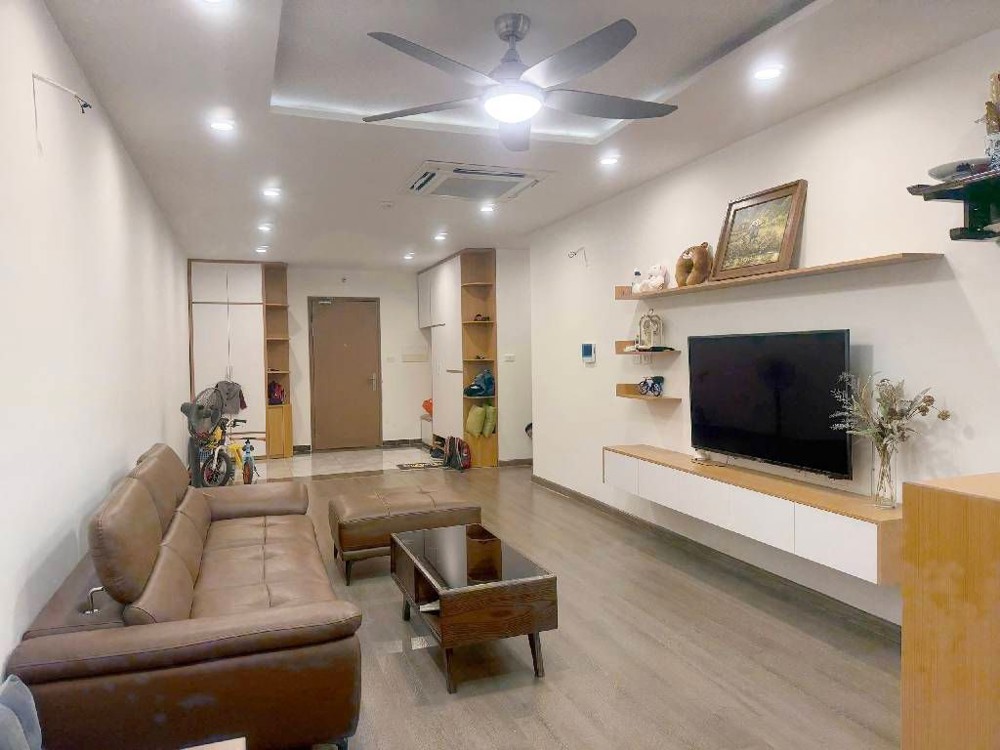 TRUNG TÂM CẦU GIẤY - KHU VIP- TẦNG TRUNG VIEW THOÁNG  - ĐI BỘ CÔNG VIÊN CẦU GIẤY_97 M2