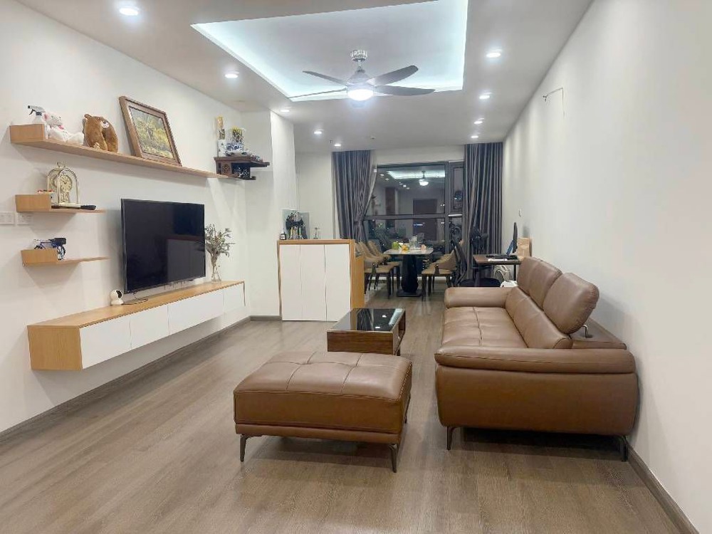 TRUNG TÂM CẦU GIẤY - KHU VIP- TẦNG TRUNG VIEW THOÁNG  - ĐI BỘ CÔNG VIÊN CẦU GIẤY_97 M2