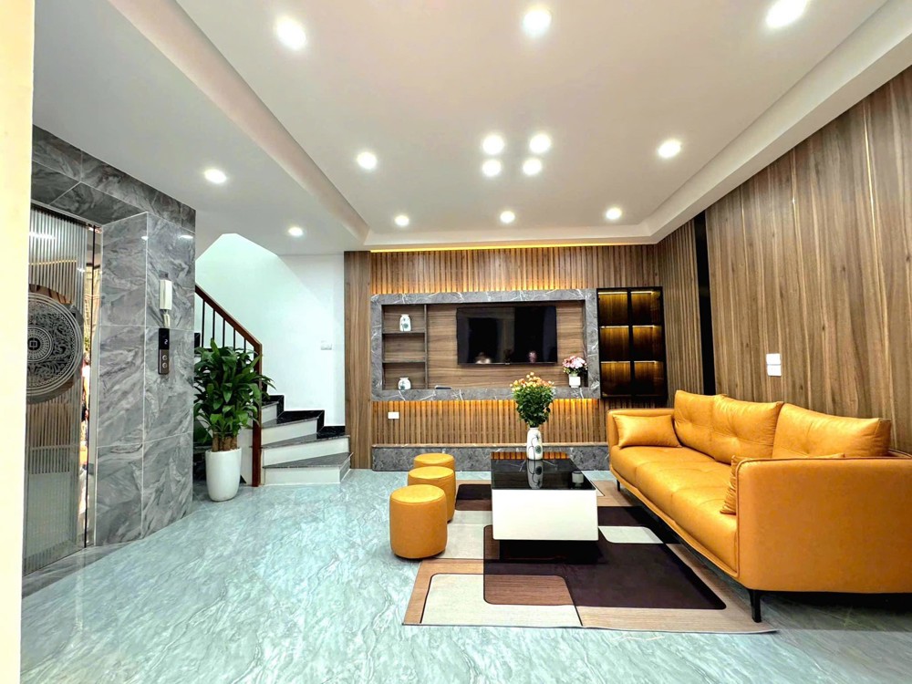 Bán nhà Khu đô thị Bắc Linh Đàm-73m*5 tầng*5mMT, Thang máy-Oto tránh, Vỉa hè rộng- 29 tỷ