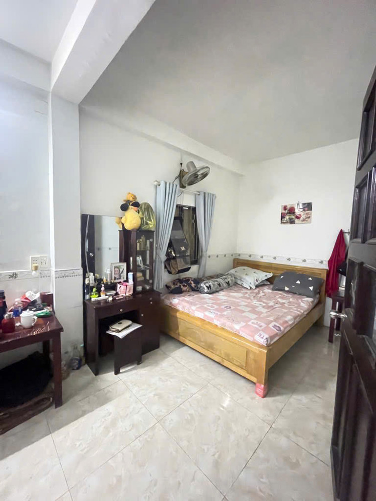 BÁN NHÀ ĐẸP 4 TẦNG -ĐƯỜNG HUỲNH TẤN PHÁT -HẺM XE HƠI  4.XTỷ