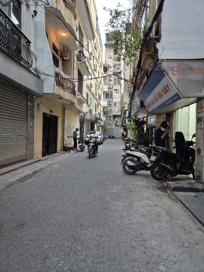 🏠 Bán Nhà Lê Thanh Nghị – 35m² – 5 Tầng – Kinh Doanh – Ô Tô Đỗ Cửa