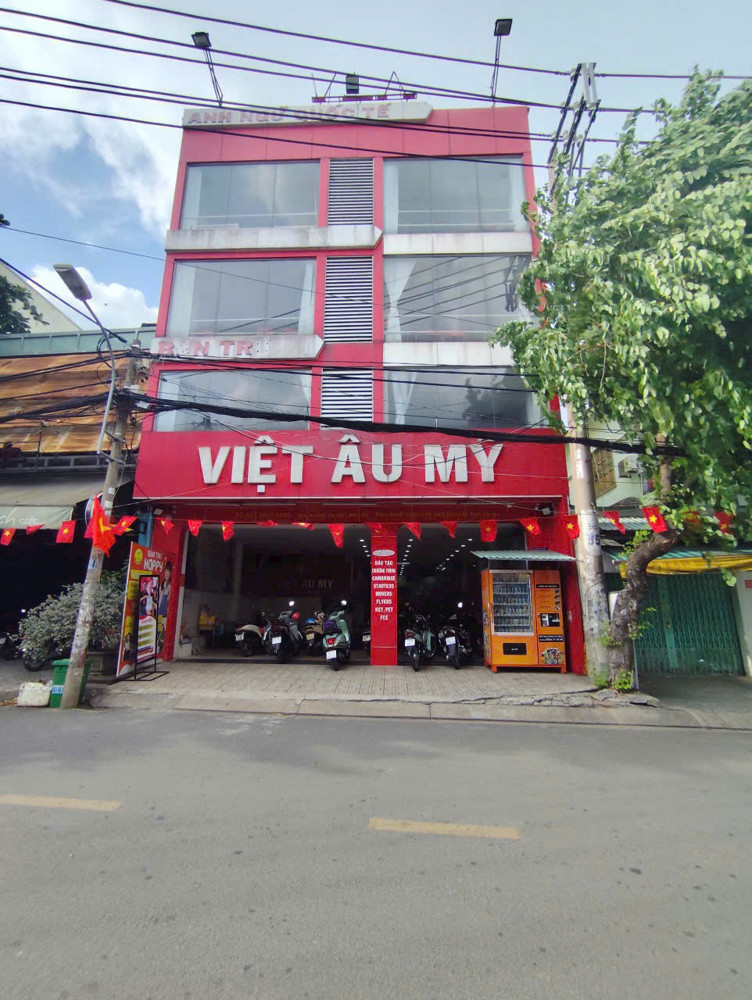 NHÀ (9.32x23) MẶT TIỀN QUẬN 12 – DÒNG TIỀN 83 TRIỆU/THÁNG