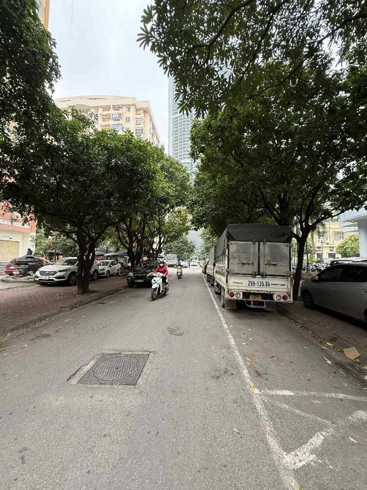 bán chung cư trần quý kiên cầu giấy DT 55m 2 ngủ giá 6,16 tỷ-ô tô dừng đỗ ngày đêm