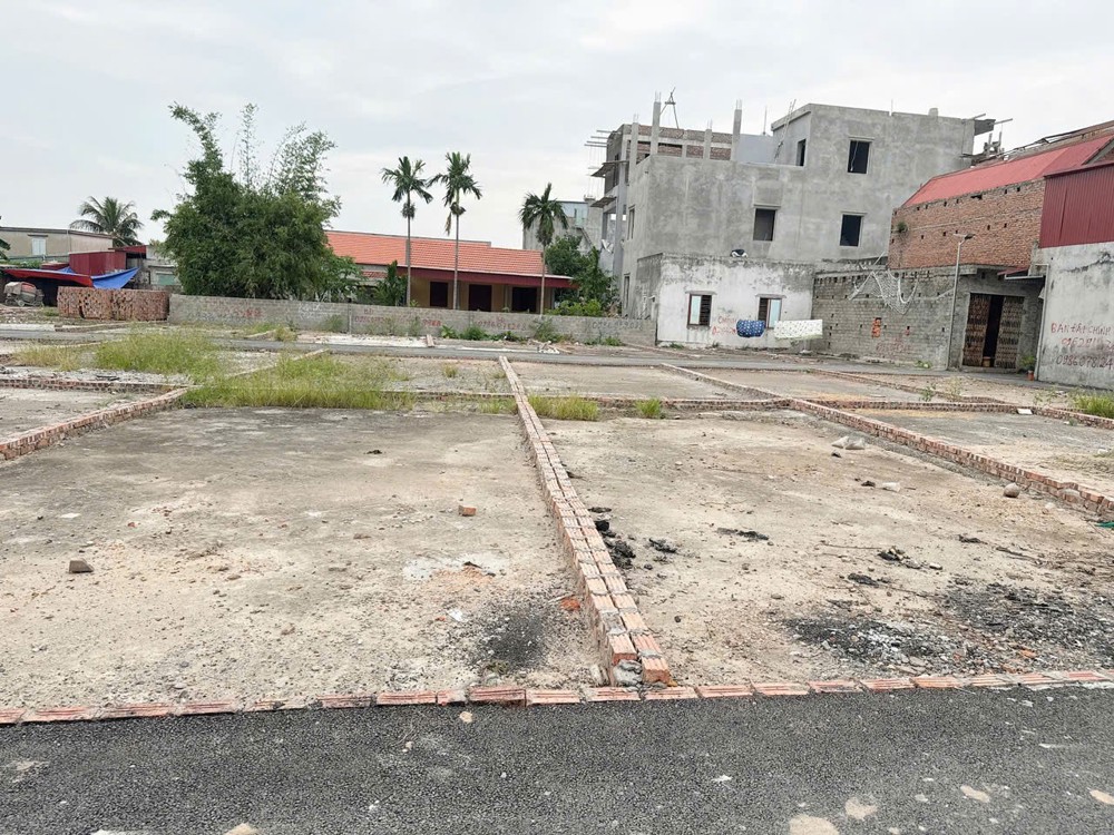 F0 giá hiếm 1,1xx tỷ – lô đẹp 43,4m² tuyến 2 Trung Nghĩa  ZALO 0567 222 555