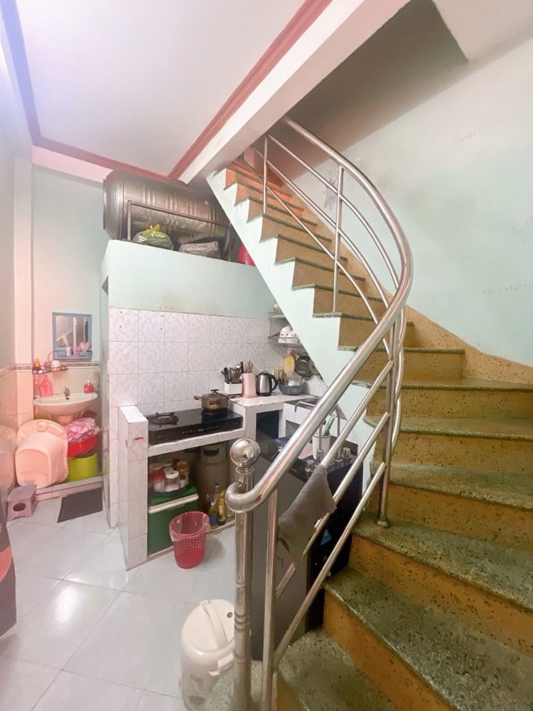 TRUNG TÂM TÂN PHÚ - HẺM OTO  - VÀI BƯỚC RA MẶT TIỀN LUỸ BÁN BÍCH - 3 TẦNG - DTSD 51.8M2 - GIÁ 4.4