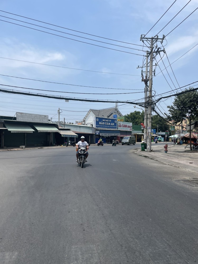 Bán nhà mặt tiền 10x19m giá 13,5 tỷ Nguyễn Thị Búp