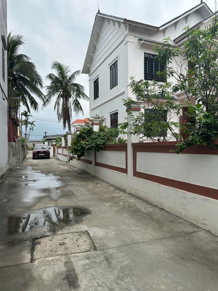 Lô đẹp giá chỉ 5xx triệu – hiếm có tại trung tâm Hợp Đức!  ZALO 0567 222 555