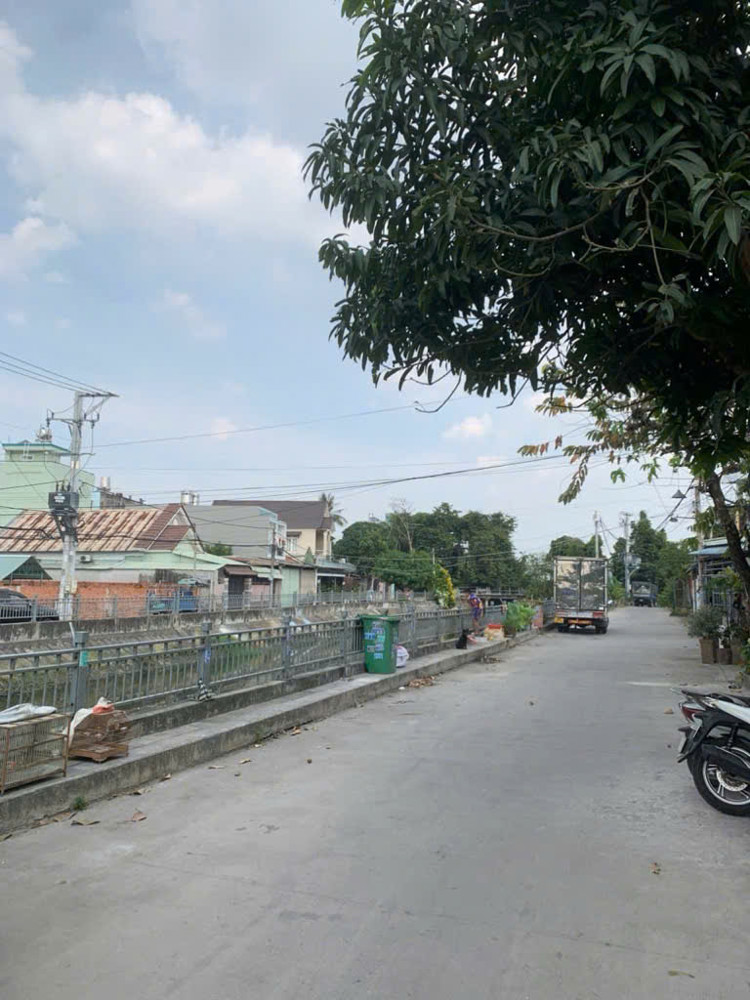 Bán Đất Thổ Cư Hà Huy Giáp, Q.12: 120M², Sổ Hồng Trao Tay, Giá Hời Chỉ 5.1 Tỷ - Cơ Hội An Cư Lạc