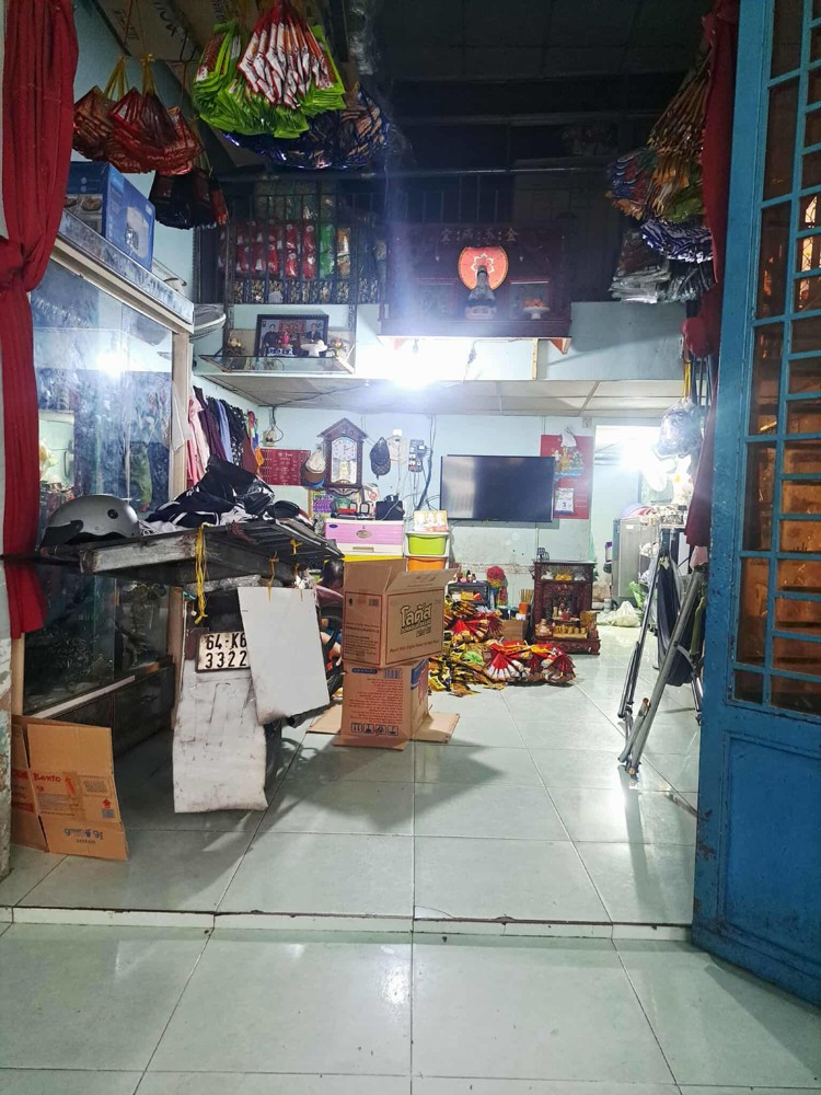 NHÀ CŨ TIỆN XÂY MỚI 37M2 (4x9.5), HXH KẾ BÊN TÊN LỬA. CHIẾN LƯỢC, BTĐ, BÌNH TÂN