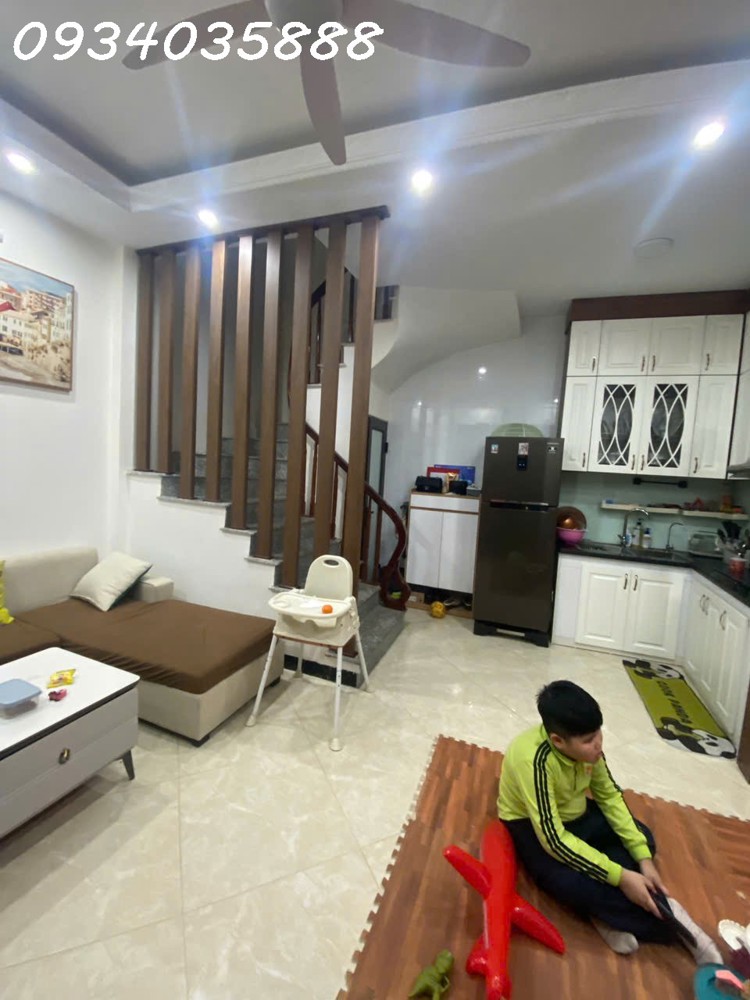 Bán nhà Phúc Lợi – 31m² · 5 tầng · Giá 6.19 tỷ · Long Biên