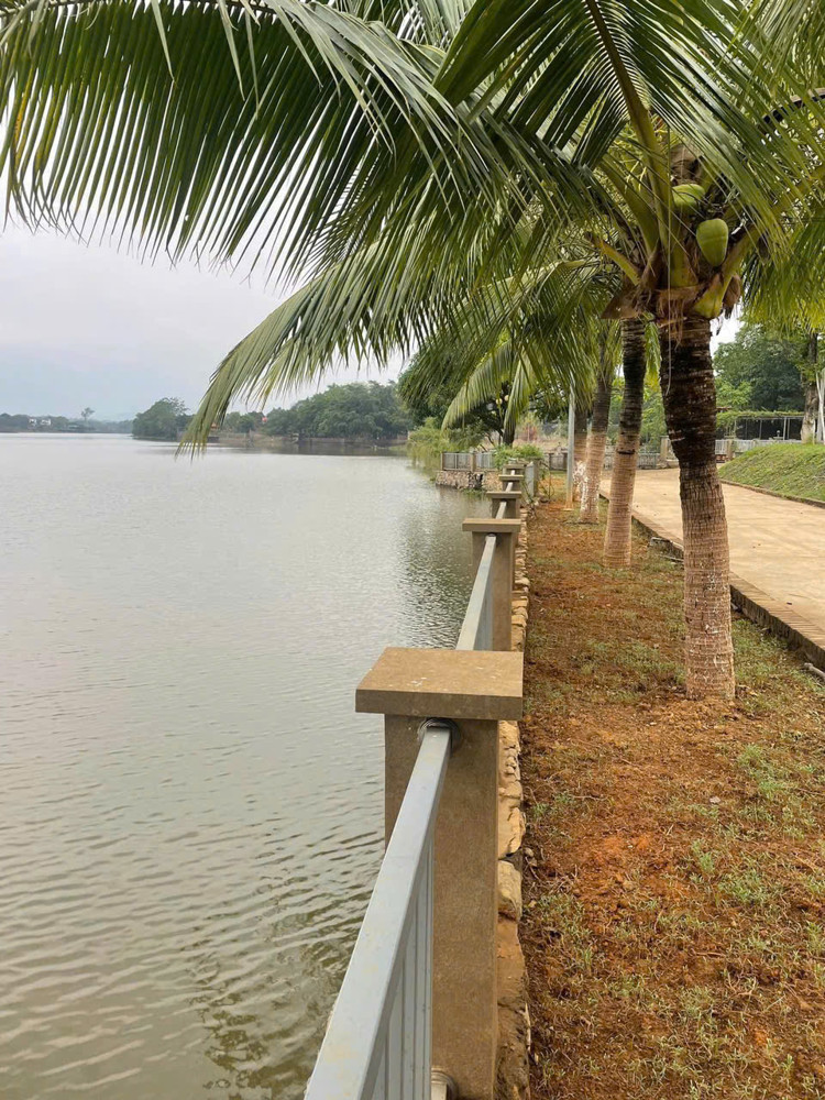 CHUYỂN NHƯỢNG NHÀ VƯỜN 400M² & KHU NGHỈ DƯỠNG 1,5HA TẠI QUỐC OAI – HÀ NỘI