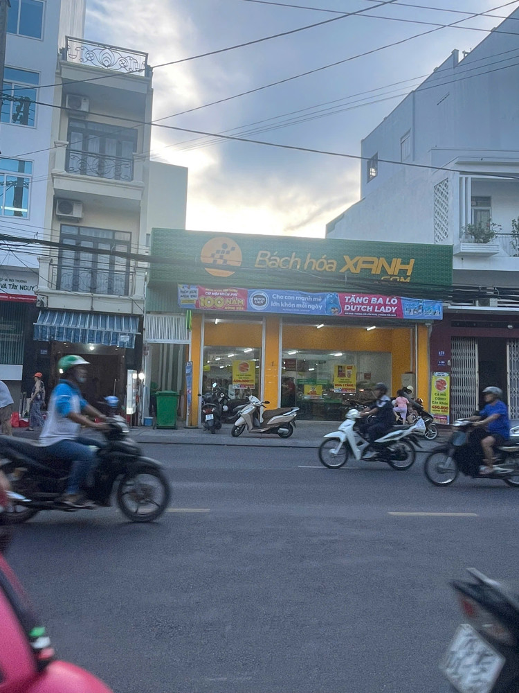 🏠 BÁN NHÀ 2 MẶT TIỀN ĐƯỜNG 2/4 – VỊ TRÍ ĐẮC ĐỊA BẬT NHẤT NHA TRANG. GIÁ BÁN 128TR/M2🌟