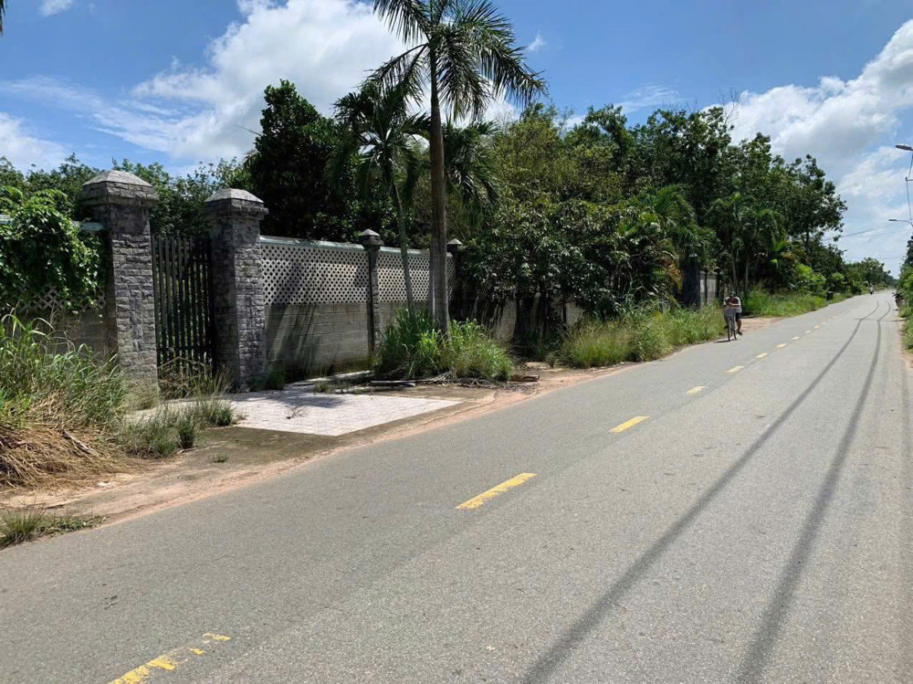 BÁN 2.700m2 ĐẤT MẶT TIỀN BẾN SÚC – CỦ CHI, GIÁ CHỈ 17.5 TỶ!