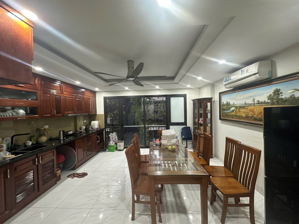 Nhà Phố Kim Giang-62m*4 tầng*4mMT- Ngõ 4m thông- 100m ra KĐT Đại Kim- Nhỉnh 10 tỷ