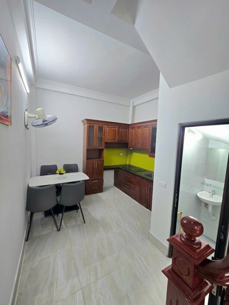 NGÔ QUYỀN-hà đông-31m2-7,6 tỷ-oto nhỏ đỗ cửa