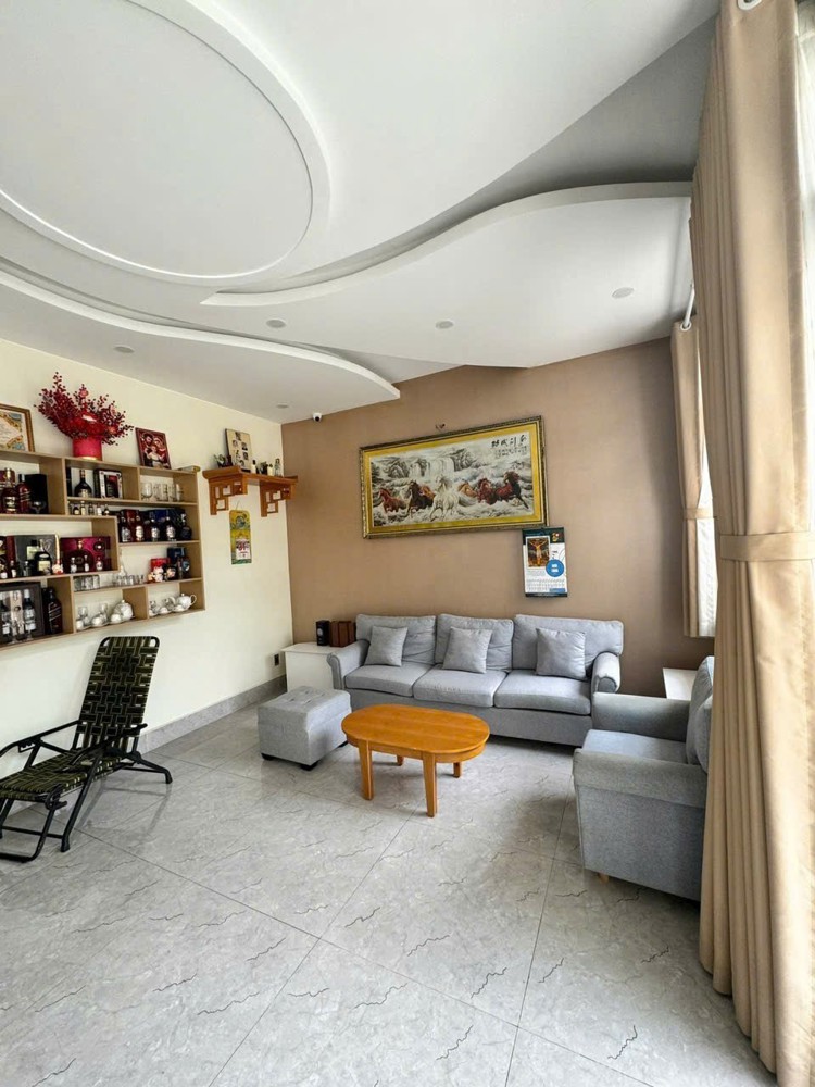 MT Thụt Trần Hưng Đạo Q5, 6.5x17m, T+3L Giá 19.9 tỷ TL, HĐT 55tr/th