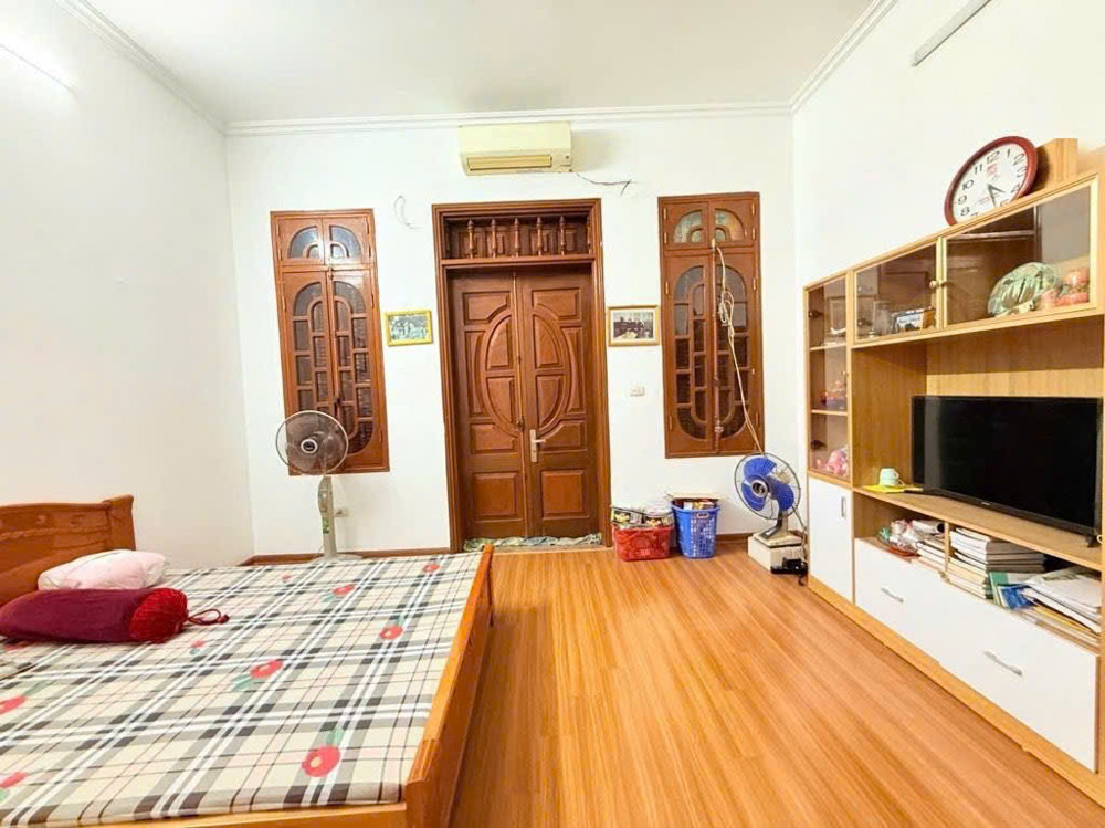 Bán Nhà Xuân La, 54m, 4 tầng, mặt. tiền lý tưởng!