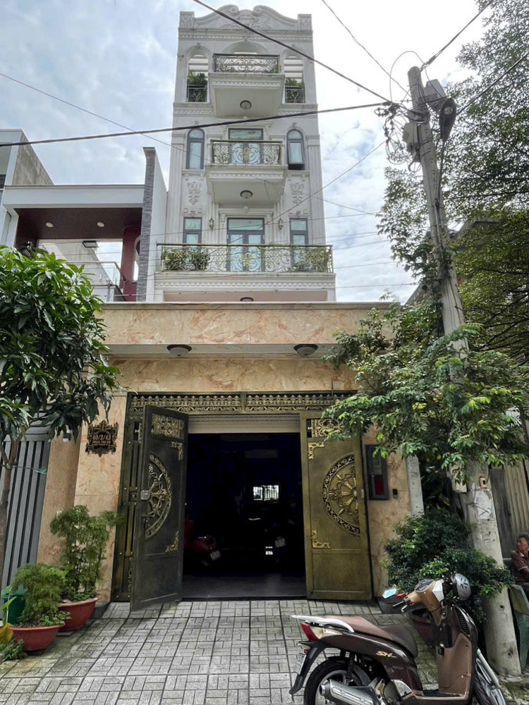 SIÊU PHẨM NHÀ 1 LỬNG 4 LẦU (5x28) – CÓ THANG MÁY – GIÁ CHỈ 11 TỶ!