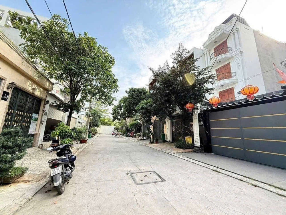 SIÊU PHẨM NHÀ 1 LỬNG 4 LẦU (5x28) – CÓ THANG MÁY – GIÁ CHỈ 11 TỶ!