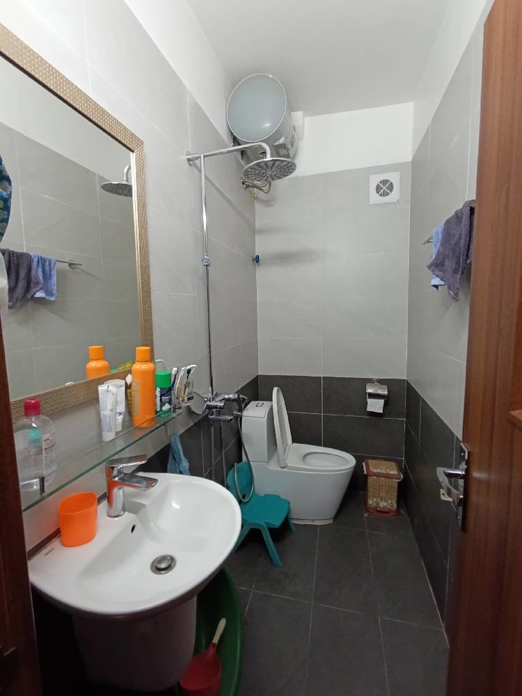 NGÔ QUYỀN-hà đông-33m2-9,5 Tỷ-oto đỗ cửa-nhà vị trí đẹp