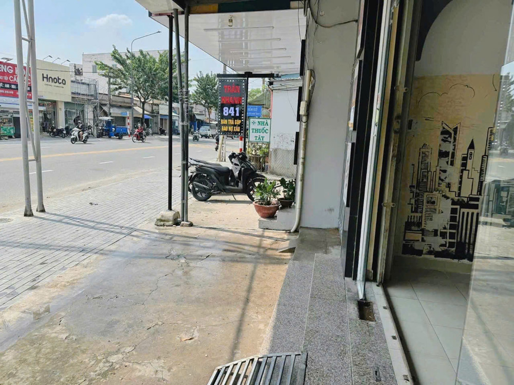 Chính Chủ Cho Thuê Mặt Bằng Đường Cmt8 – Gần Ngã 3 Lò Chén, Thủ Dầu Một