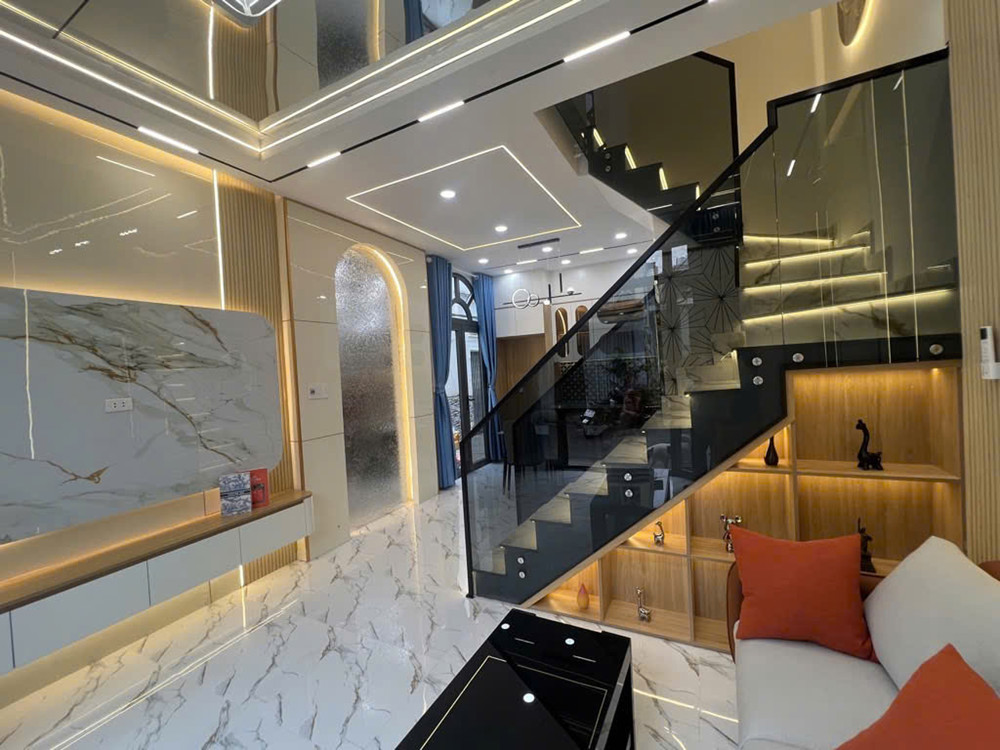 H1674 💥 sát BV 175, SHR, Vuông, HXH, 2 tầng, 4.2x8m, 5.x tỷ x nhỏ