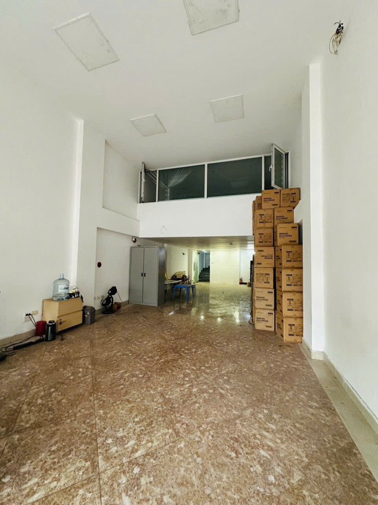 MẶT PHỐ VĂN CAO - TRUNG TÂM BA ĐÌNH - DÒNG TIỀN ĐỀU - GIÁ SIÊU VIP- 95 m, 7 tầng, mặt tiền 5m, 65 tỷ