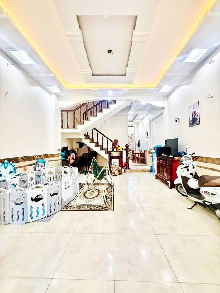 NHÀ 3 TẦNG BTCT ĐẸP 75M2 HXH. KHU VỰC DÂN CƯ SẦM UẤT TRẦN THỊ NĂM. TÂN CHÁNH HIỆP - GẦN BỆNH VIỆN