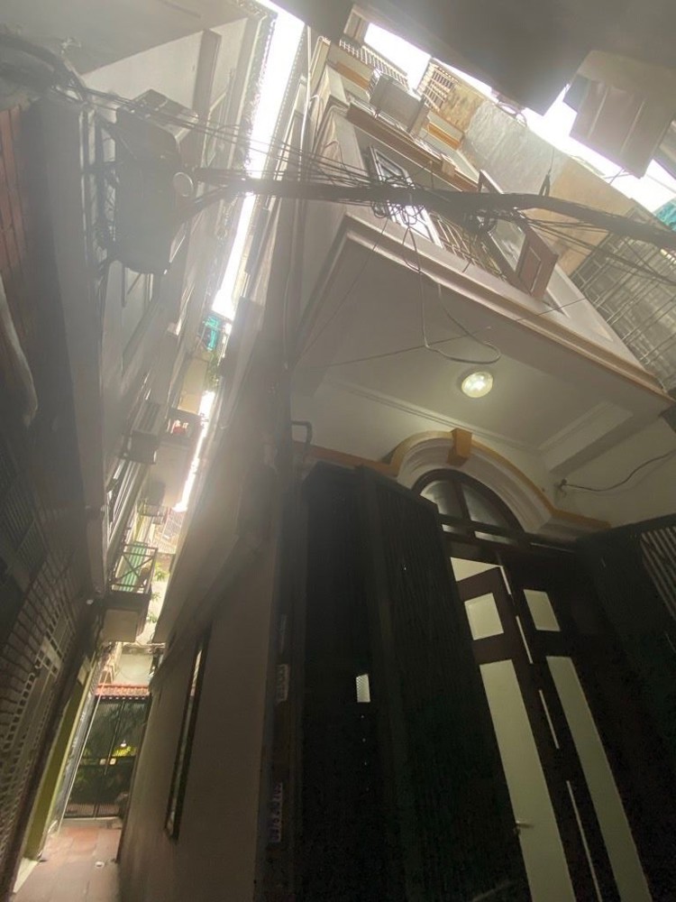 thụy khuê 25m x5 tầng 7,1 tỷ lô góc,50m ra phố,100m ra hồ tây,ngõ thông,nở hậu