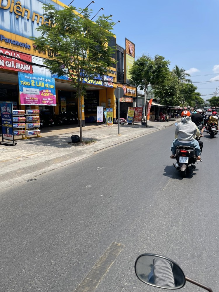 CHỦ NGỘP BÁN GẤP NHÀ (14x70) MẶT TIỀN NGUYỄN VĂN QUÁ, Q12. GIÁ: 76 TỶ TL