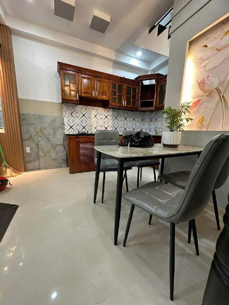 H1680 💥 sát ngã 6 Gò Vấp, SHR, Lô góc, 2 tầng, 4x7m, 3.x tỷ