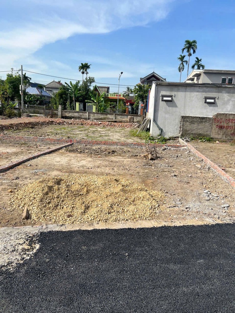 LÔ F0 GIÁ HIẾM – ĐƯỜNG NHỰA 5M – 1,2xx TỶ  ZALO 0567 222 555