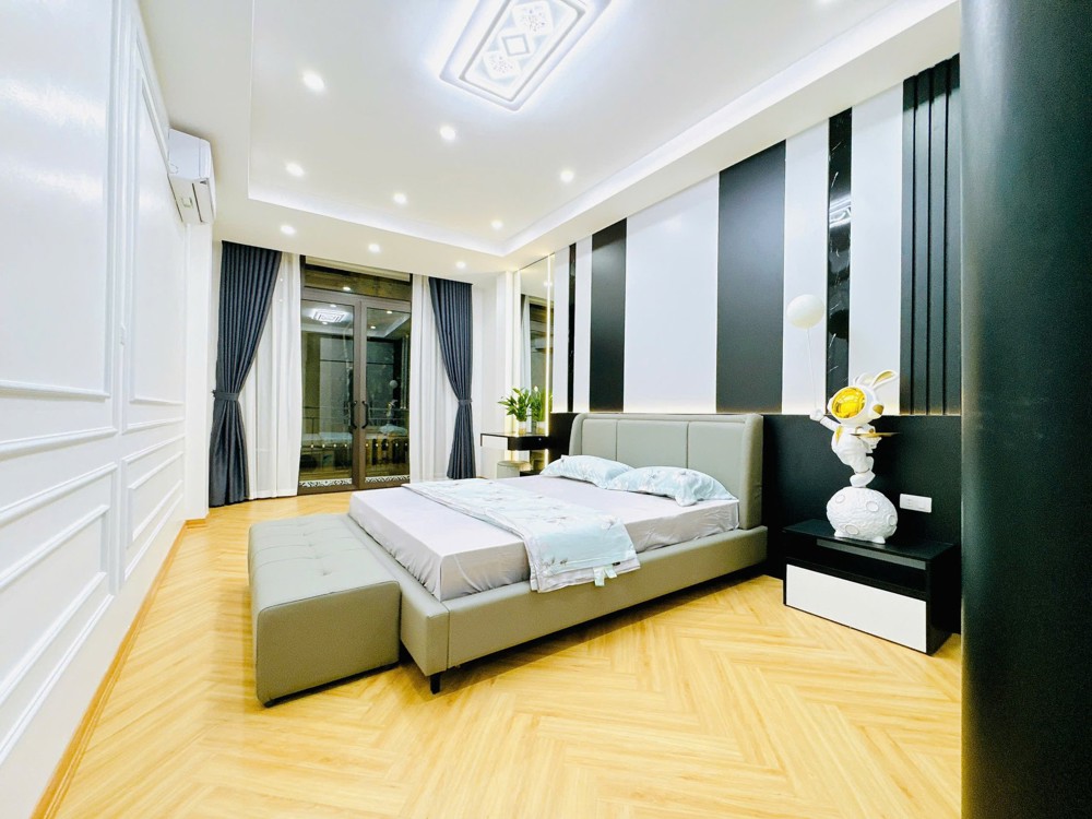 💥💥Sát phố, Ngõ thông Trần Duy Hưng 48m 6T Thang máy, KD, chỉ 16.98 tỷ TT Cầu Giấy