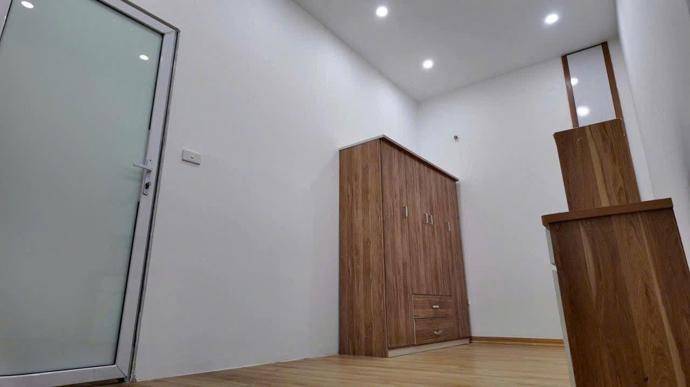 ⚡️BẤT NGỜ!: GIÁ HIẾM - DÂN XÂY TÂM HUYẾT - NGÃ TƯ SỞ. Bán nhà Đống Đa