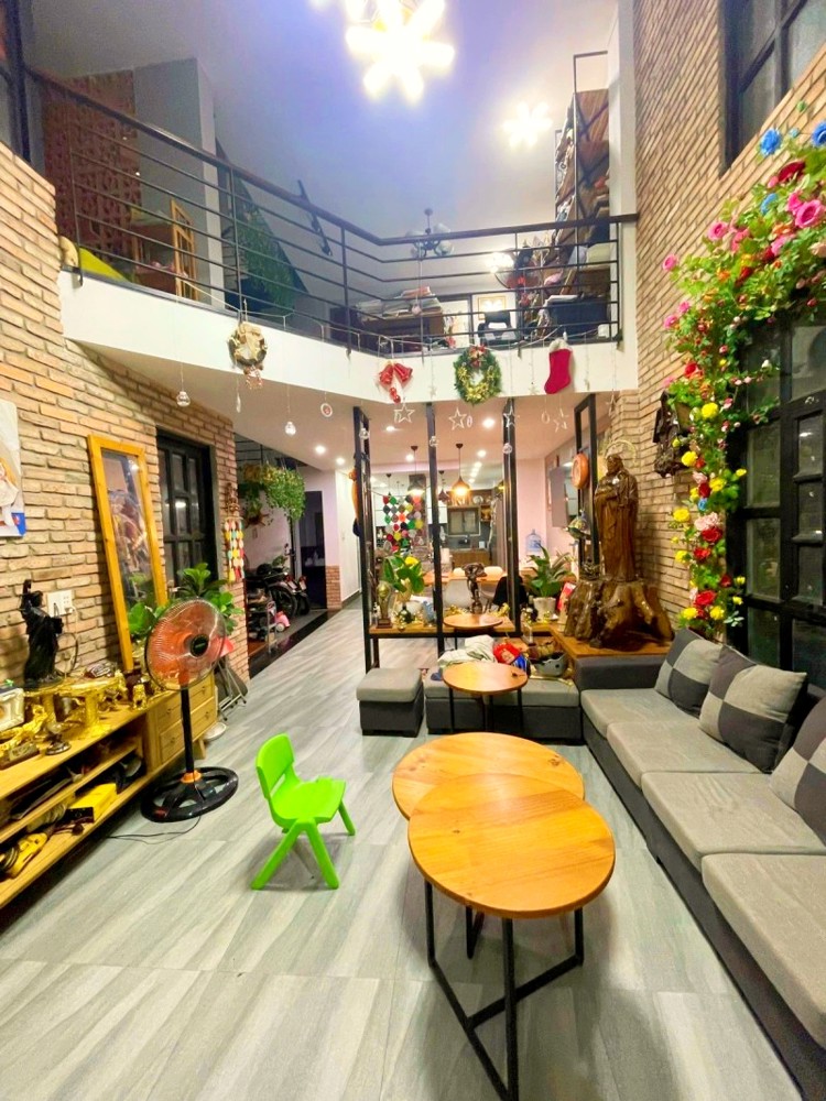 ‼️ Hồ Biểu Chánh - Vài bước ra mặt tiền - Biệt thự 5 tầng sang đẹp