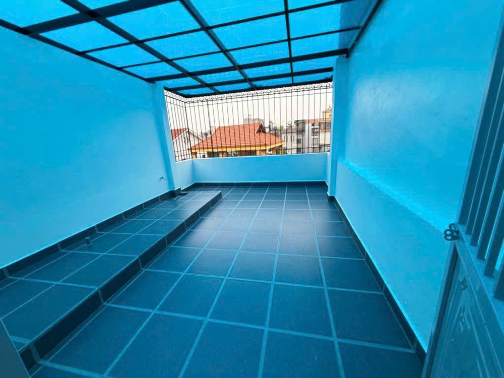 BÁN NHÀ HỒNG TIẾN LONG BIÊN,OTO ĐỖ CỔNG,MỚI TINH,NGÕ THÔNG,52M NHỈNH 9 TỶ