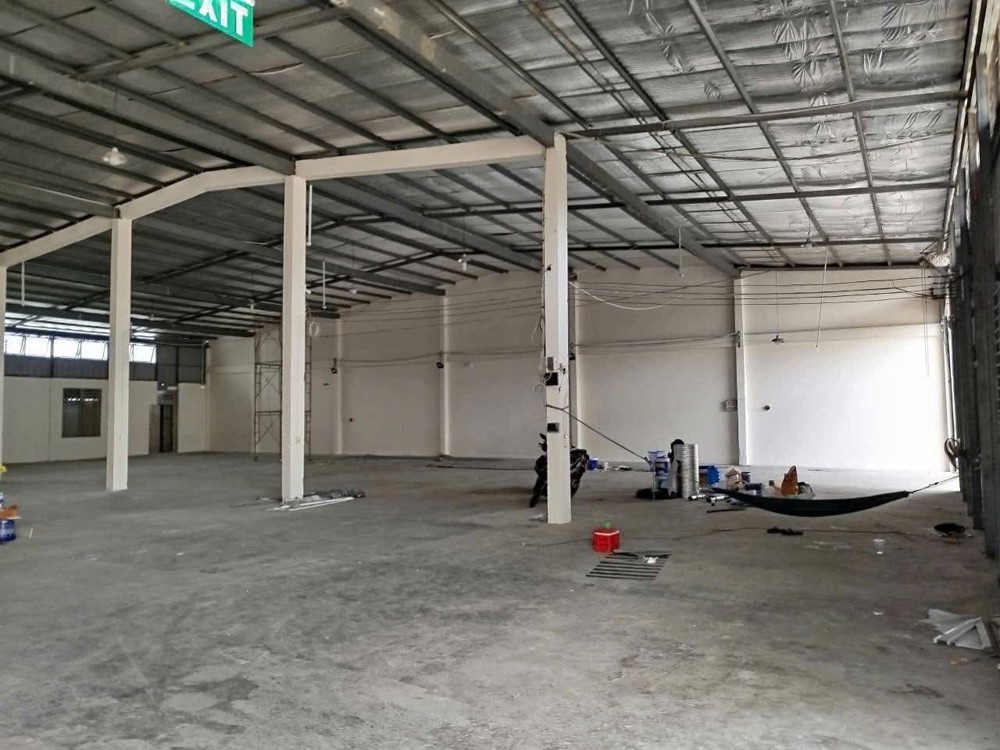 Bán nhà mặt tiền 1100m2 giá 33 tỷ Đường Thới Tam Thôn 18