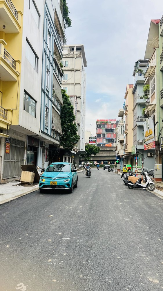 BÁN NHÀ MẶT PHỐ THANH XUÂN, OTO TRÁNH VỈA HÈ KINH DOANH SẦM UẤT, 61M2 MT4.5 NHỈNH 30 TỶ