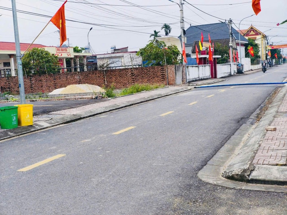 LÔ ĐẸP VŨ VỊ – Ô TÔ VÀO TẬN ĐẤT – GIÁ HIẾM 7xx TRIỆU  ZALO 0567 222 555