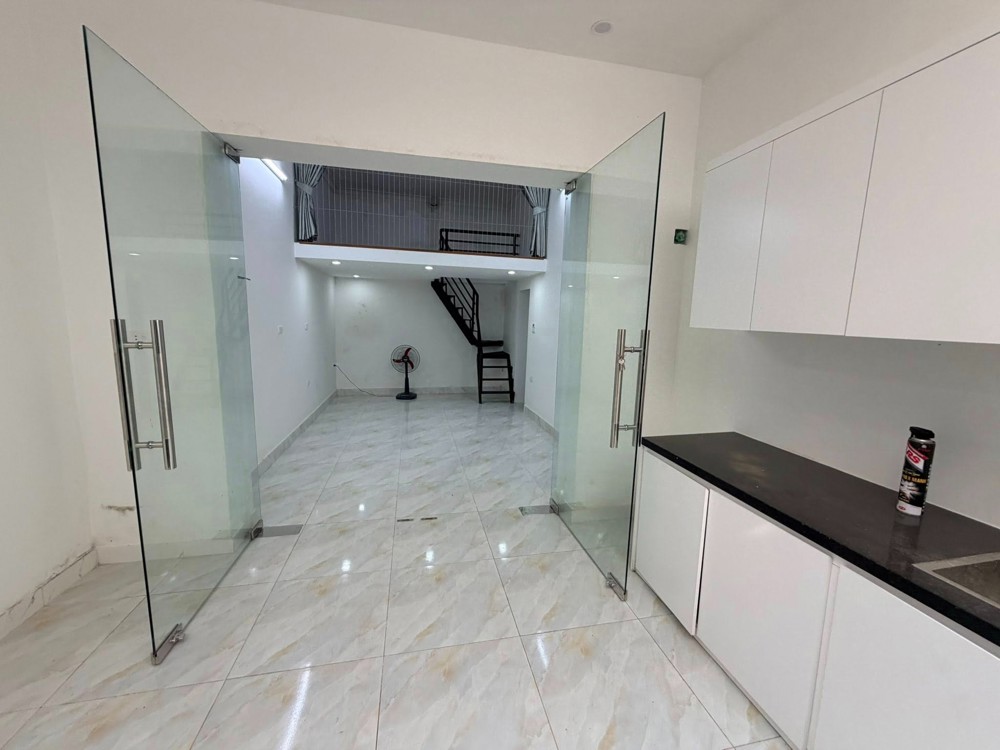 CHỦ BÁN ĐẤT TẶNG NHÀ PHỐ NGỌC HÀ -HÀNG XÓM LĂNG BÁC DT 35M, MT 4,5M GIÁ CHÀO 6,9 TỶ