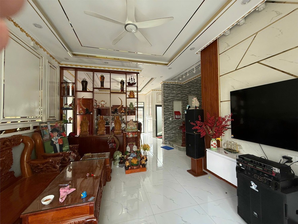 NP1105 Bán Nhà phố, thiết kế sang trọng Biệt Thự, khu dân cư an ninh, xóm ở đông đúc