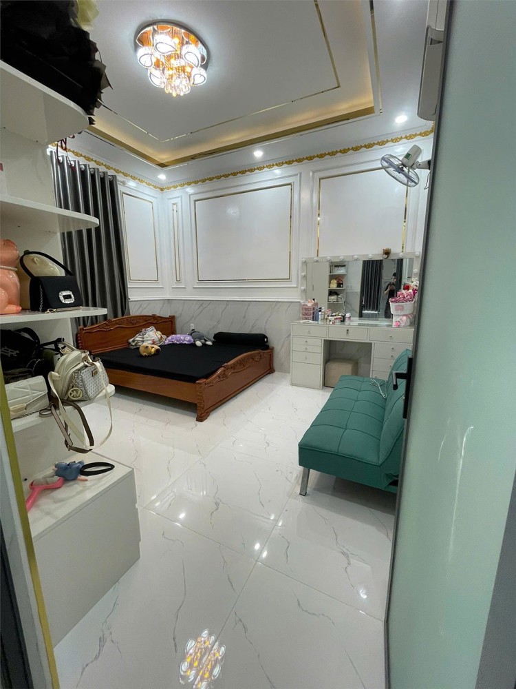 NP1105 Bán Nhà phố, thiết kế sang trọng Biệt Thự, khu dân cư an ninh, xóm ở đông đúc