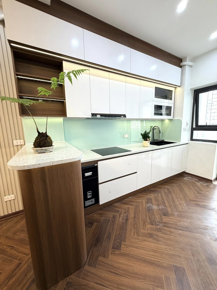 💥GIẬT MÌNH💥Căn CC tuyệt đẹp 130 Đốc Ngữ, 91m 3PN, Nội thất mới toanh, 9.6 tỷ Ba Đình