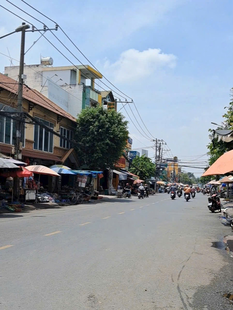 Chỉ 7.5 tỷ - BÁN NHÀ TRỆT LẦU MẶT TIỀN KINH DOANH NGAY CHỢ HIỆP BÌNH - HIỆP BÌNH CHÁNH - THỦ ĐỨC