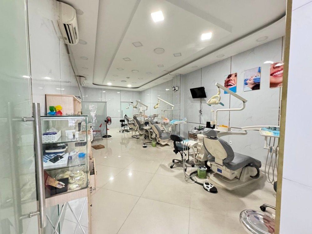 NHÀ MẶT TIỀN KINH DOANH SẦM UẤT NHẤT Cung  ĐƯỜNG NGUYỄN ẢNH THỦ