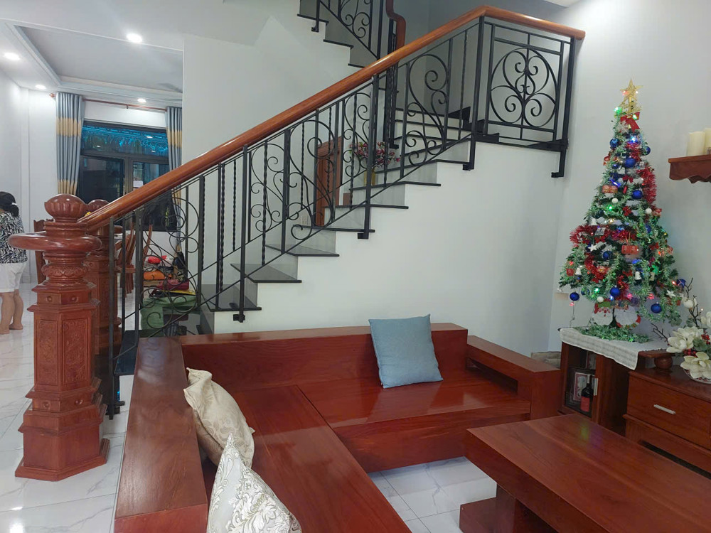 Khu nhà Bella, cạnh Citihone đường 35 Cát Lái, Q2  nhỉnh 10ty
Nhà đẹp không tỳ vết nội thất