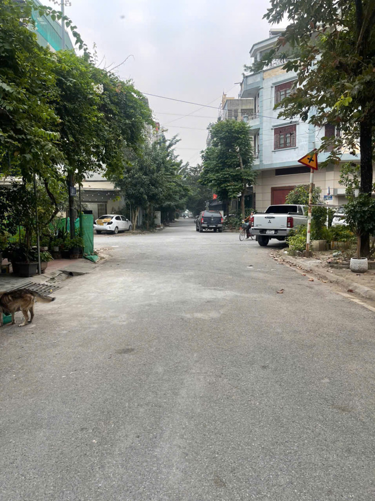 Bán 40m² PHÂN LÔ TU HOÀNG – ĐƯỜNG 13M – VỈA HÈ – VIEW VƯỜN HOA - NHỈNH 9 TỶ