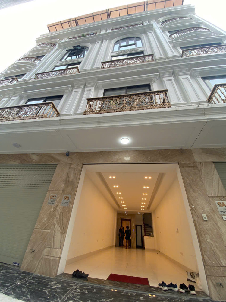 Bán nhà Ngọc Lâm – 50m² · 4 tầng · 5 ngủ – full nội thất