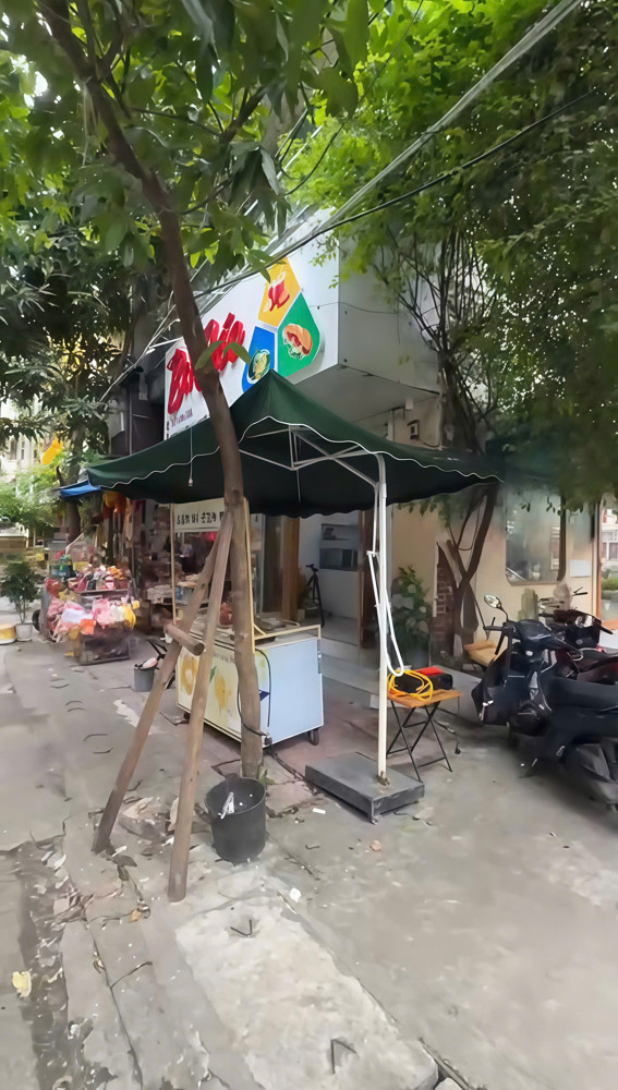 SANG NHƯỢNG/ THANH LÝ GẤP QUÁN KINH DOANH – VỊ TRÍ ĐẸP TẠI BẮC NINH